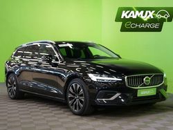 Musta Käytetty 2022 Volvo V60 Core Farmari | 32 290 € (Perustarjous)