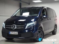 Käytetty 2021 Mercedes V220 Tila-auto | 59 990 €