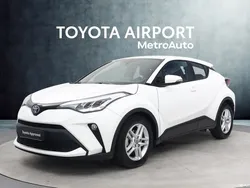Valkoinen Käytetty 2023 Toyota C-HR Active Katumaasturi | 28 480 € (Perustarjous)