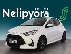 Valkoinen Käytetty 2025 Toyota Yaris Hybrid Plus Viistoperä | 24 700 € (Perustarjous)