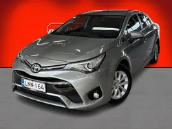 Harmaa Käytetty 2016 Toyota Avensis Active Sedan | 12 700 € (Perustarjous)