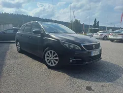 Käytetty 2020 Peugeot 308 Style Farmari | 11 800 € (Supertarjous)