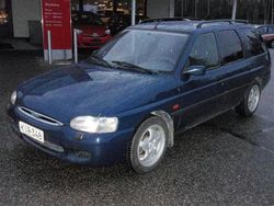 Sininen Käytetty 1999 Ford Escort Farmari | 1 500 €