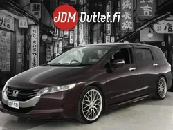 Käytetty 2010 Honda Odyssey Tila-auto | 11 890 €