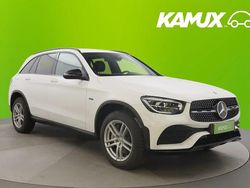 Valkoinen Käytetty 2020 Mercedes GLC300e AMG Katumaasturi | 35 780 € (Perustarjous)