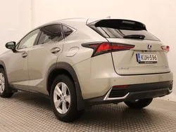 Hopea Käytetty 2021 Lexus NX300h Katumaasturi | 36 900 € (Kallis)