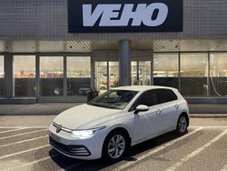 Valkoinen Käytetty 2020 VW Golf VIII Style Viistoperä | 22 900 € (Perustarjous)