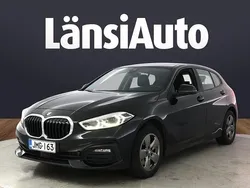 Musta Käytetty 2021 BMW 118 Viistoperä | 22 450 € (Perustarjous)