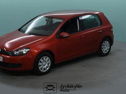 Punainen Käytetty 2012 VW Golf VII Trendline Viistoperä | 8 290 € (Perustarjous)