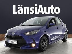 Sininen Käytetty 2024 Toyota Yaris Hybrid Viistoperä | 22 750 € (Supertarjous)