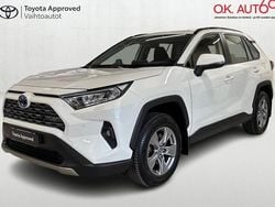 070 pearl white Käytetty 2022 Toyota RAV4 Hybrid Edition Katumaasturi | 37 900 € (Perustarjous)