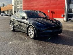 Käytetty 2022 Tesla Model Y Katumaasturi | 32 990 € (Perustarjous)