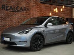 Käytetty 2023 Tesla Model Y Katumaasturi | 37 900 € (Perustarjous)