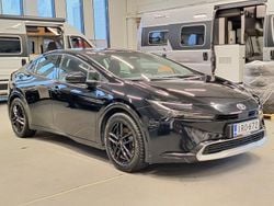 Musta Käytetty 2023 Toyota Prius Style Viistoperä | 30 800 €