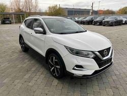 Valkoinen Käytetty 2019 Nissan Qashqai Tekna+ Katumaasturi | 17 900 € (Kallis)