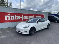 Valkoinen Käytetty 2020 Tesla Model 3 Standard Range Plus Sedan | 18 490 €