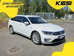 Käytetty 2018 VW Passat GTE Farmari | 11 790 € (Hyvä tarjous)