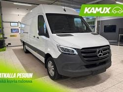 Valkoinen Käytetty 2023 Mercedes Sprinter Van | 66 900 € (Kallis)