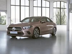 Ruskea Käytetty 2021 Mercedes A250 Advantage Sedan | 25 900 € (Perustarjous)