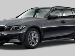 Käytetty 2021 BMW 330e Sport Line Farmari | 25 900 € (Perustarjous)
