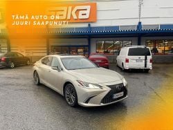 Käytetty 2020 Lexus ES300 Executive Line Sedan | 30 400 €