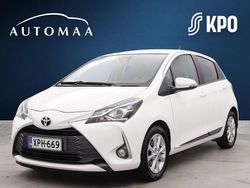 Valkoinen Käytetty 2020 Toyota Yaris Multidrive S Viistoperä | 17 990 € (Perustarjous)