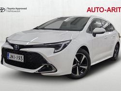 Valkoinen Käytetty 2024 Toyota Corolla Edition Farmari | 31 890 € (Hieman kallis)