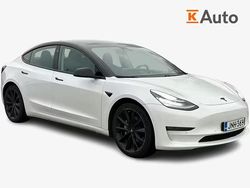 Punainen Käytetty 2019 Tesla Model 3 Standard Range Sedan | 19 900 € (Kallis)