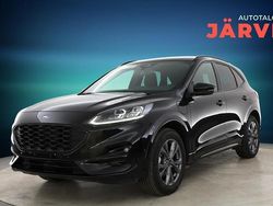 Musta Käytetty 2023 Ford Kuga ST-Line Katumaasturi | 27 900 € (Kallis)