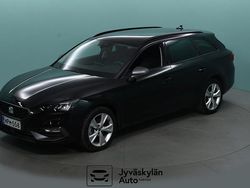 Musta Käytetty 2023 Seat Leon FR Farmari | 26 990 € (Kallis)