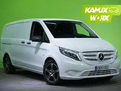 Valkoinen Käytetty 2017 Mercedes Vito Tila-auto | 27 770 € (Perustarjous)