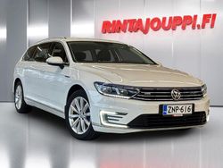 Valkoinen Käytetty 2018 VW Passat GTE Farmari | 11 500 € (Hyvä tarjous)