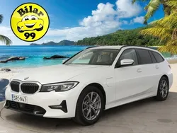 Käytetty 2021 BMW 330e Sport Line Farmari | 24 800 € (Perustarjous)