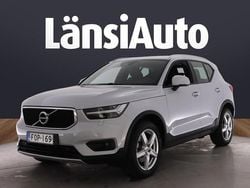 Harmaa Käytetty 2021 Volvo XC40 Business Edition Katumaasturi | 31 870 € (Perustarjous)