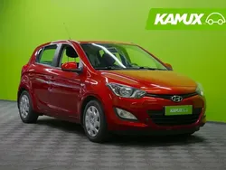 Punainen Käytetty 2013 Hyundai i20 Classic Sedan | 6 500 € (Hyvä tarjous)