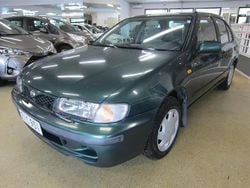 Vihreä Käytetty 1999 Nissan Almera Sedan | 3 300 €