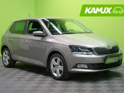 Cappuccino beige metallic Käytetty 2014 Skoda Fabia Style Sedan | 11 870 € (Perustarjous)