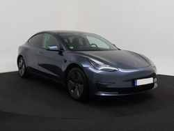Käytetty 2021 Tesla Model 3 Sedan | 28 800 € (Perustarjous)