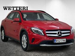 Punainen Käytetty 2015 Mercedes GLA200 Business Katumaasturi | 23 900 € (Kallis)
