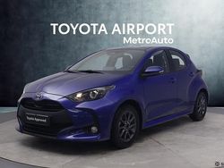 Sininen Käytetty 2024 Toyota Yaris Hybrid Viistoperä | 20 890 € (Supertarjous)