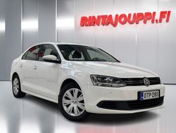 Käytetty 2013 VW Jetta Comfortline Sedan | 7 990 € (Perustarjous)