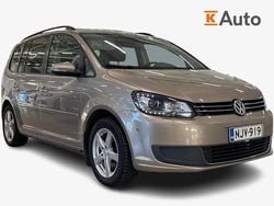 Käytetty 2015 VW Touran Edition Tila-auto | 16 500 € (Hyvä tarjous)