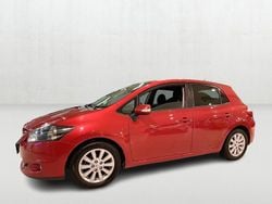 Punainen Käytetty 2012 Toyota Auris Edition Viistoperä | 8 490 € (Perustarjous)