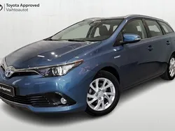 Sininen Käytetty 2018 Toyota Auris Touring Sports Active Farmari | 16 850 € (Perustarjous)