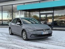Käytetty 2023 VW Golf VIII Comfortline Viistoperä | 24 400 € (Perustarjous)
