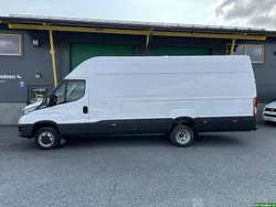 Valkoinen Käytetty 2021 Iveco Daily Van | 37 700 € (Perustarjous)