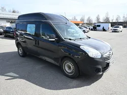 Punainen Käytetty 2016 Opel Combo Tila-auto | 9 900 €