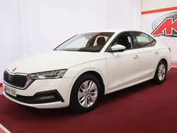 Käytetty 2020 Skoda Octavia Ambition Sedan | 12 900 € (Perustarjous)