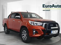 Oranssi Käytetty 2018 Toyota HiLux Premium Nouto | 38 490 €