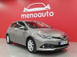 Käytetty 2016 Toyota Auris Active Viistoperä | 12 850 € (Hyvä tarjous)